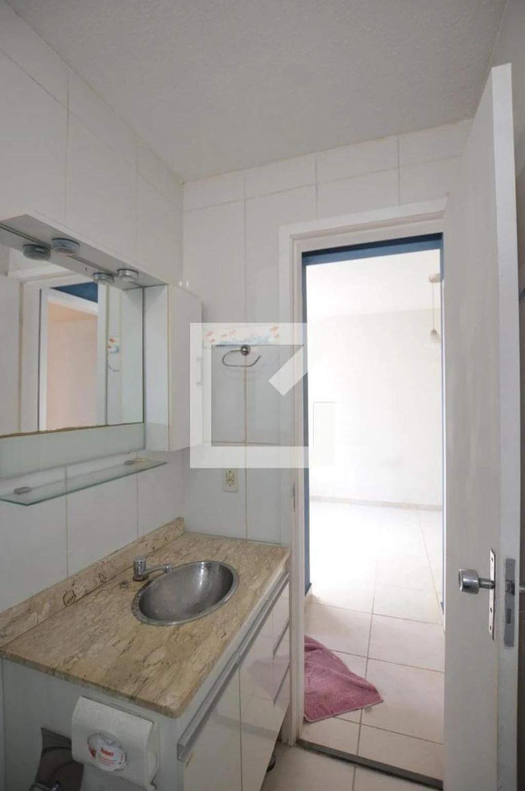 Apartamento de 2 quartos em condomínio com piscina — photo 27