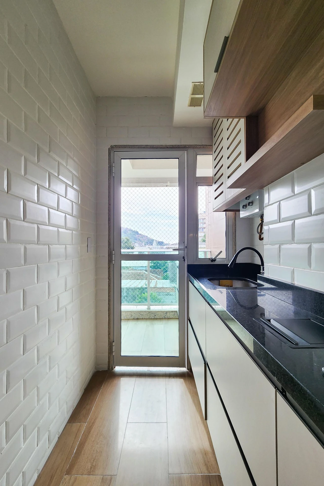 Furnished apartment, 66 m², with a dishwasher — photo 37