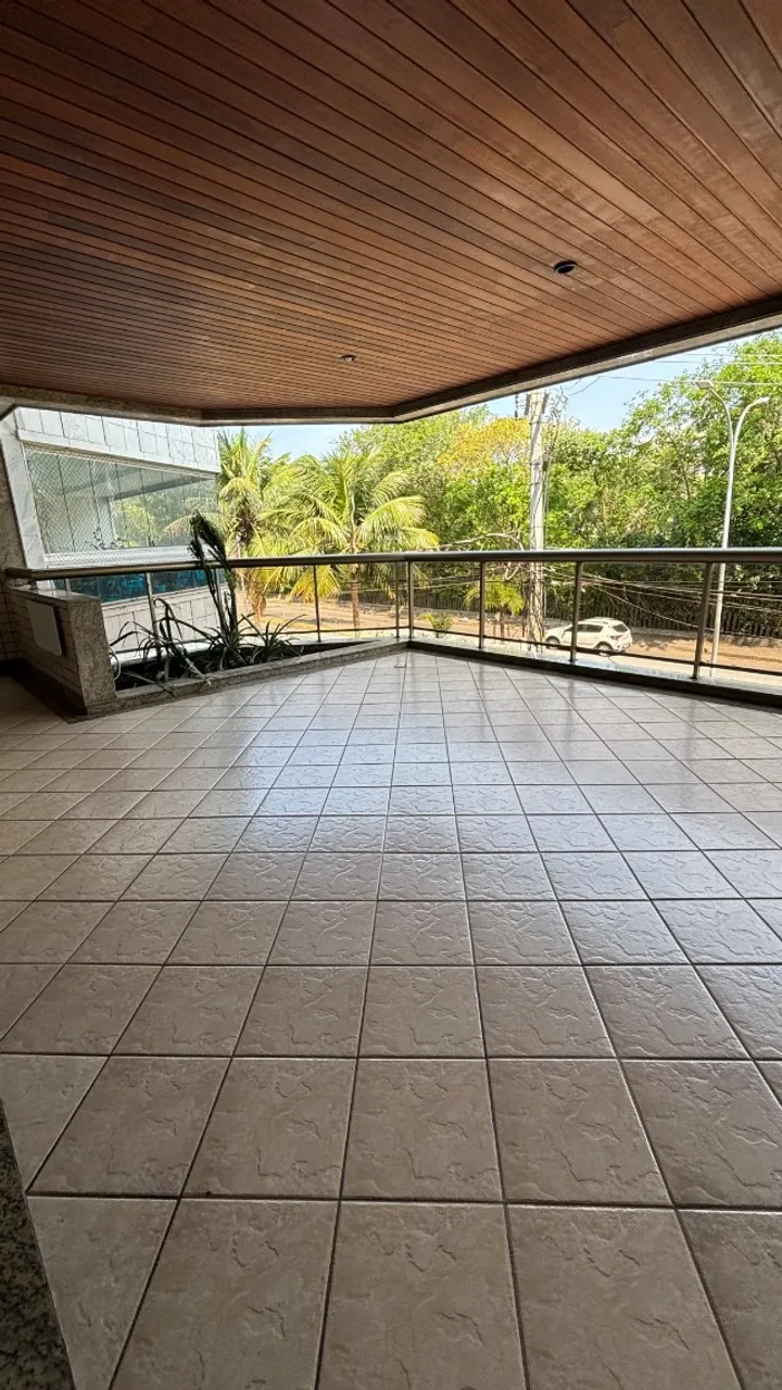 Apartment with 4 bedrooms and 2 bathrooms — photo 15
