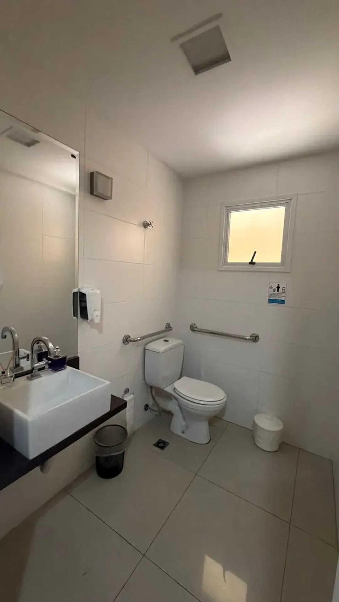 Walk-in closet in a 3-bedroom apartment, 76 m² — photo 53