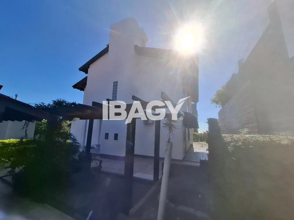 Furnished house with 5 bedrooms, 2 suites and 2 parking — photo 16