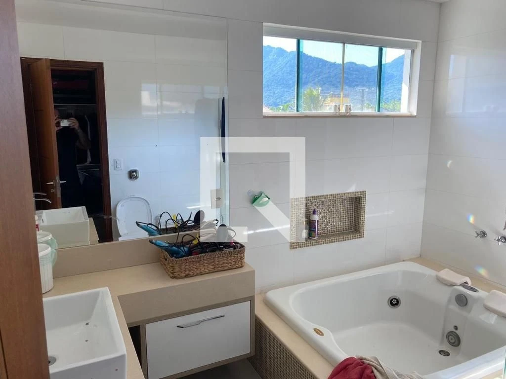 3-bedroom house with a garden in Rio de Janeiro — photo 11