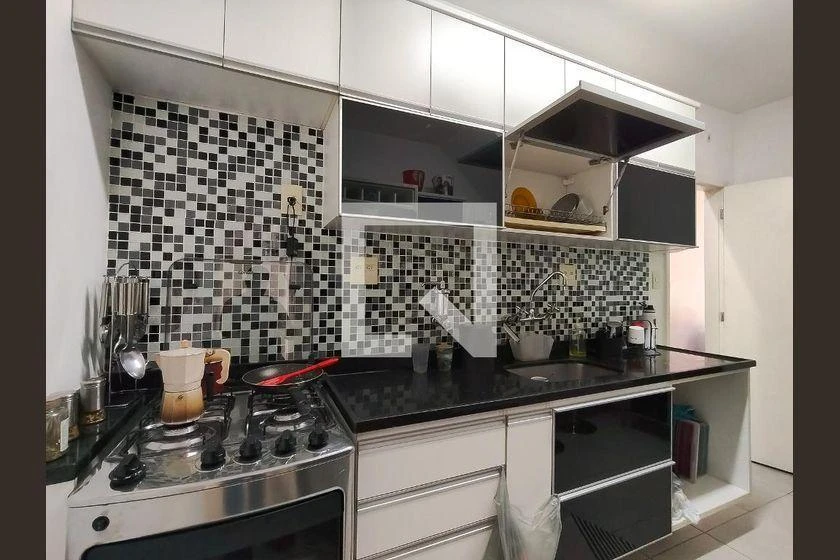Rental apartment with 3 bedrooms and 208 m² — photo 8