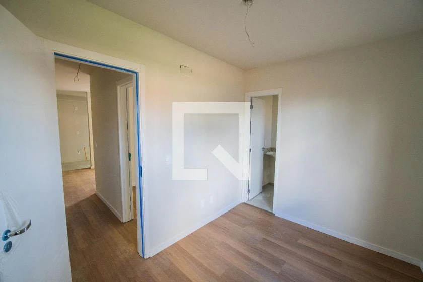 3-bedroom apartment with a grill on the balcony in Curitiba — photo 30