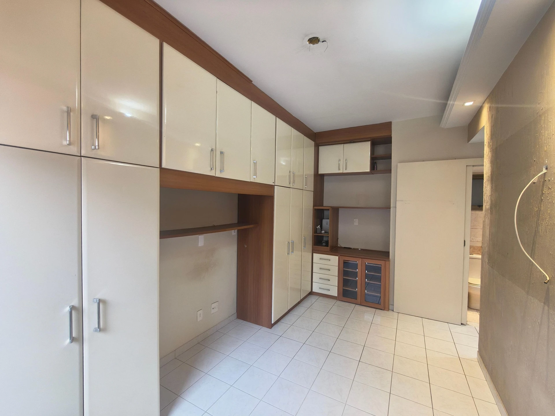 Балкон з грилем та 2 спальні: квартира 129 м² — photo 30