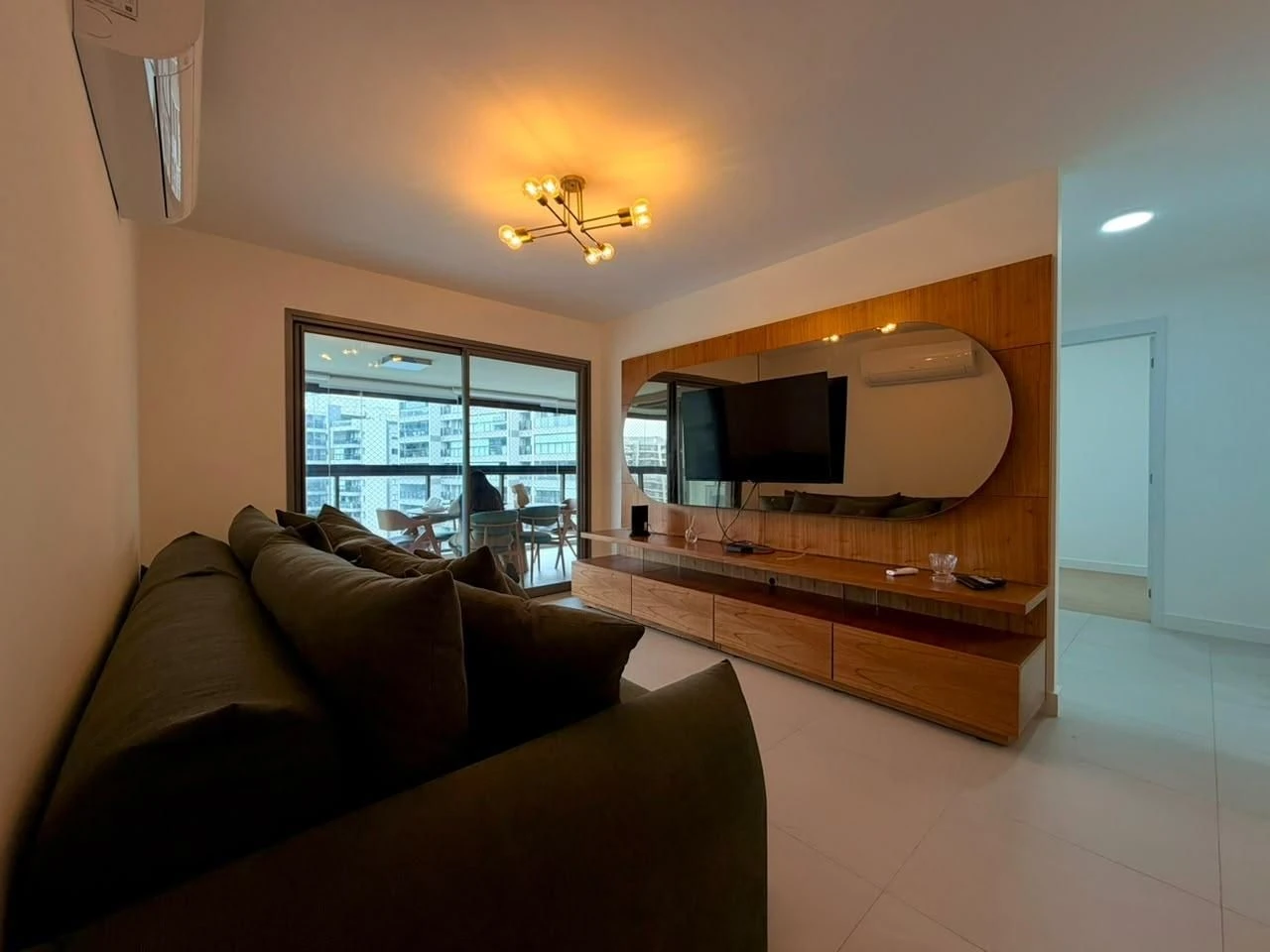 Apartamento mobiliado com 3 quartos e varanda envidraçada — photo 6