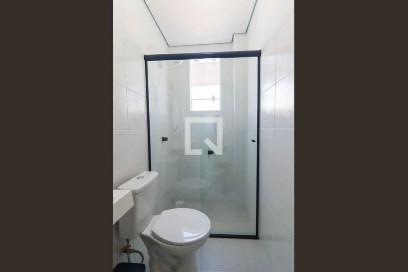 Furnished studio with 1 bedroom and 1 bathroom — photo 12