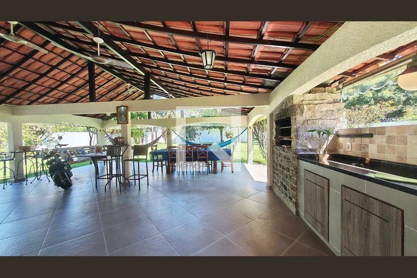 Casa com 4 quartos e 341 m², 3 suítes — photo 50