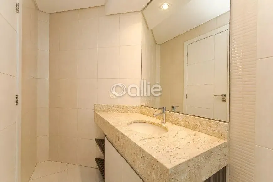 House with 4 en-suite rooms and 4 parking spots — photo 34