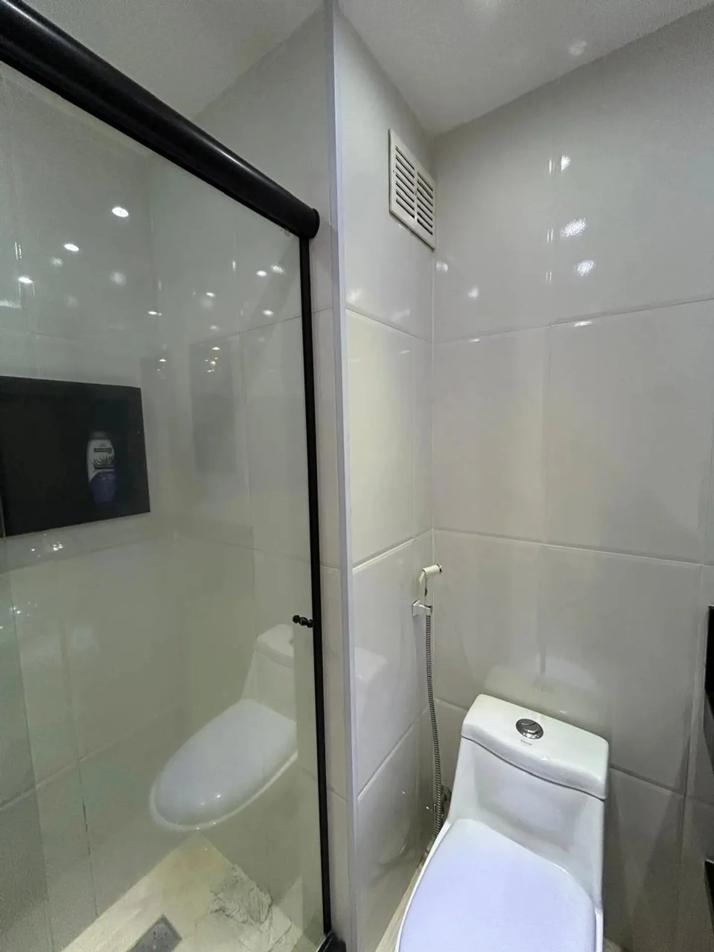 Furnished apartment, 75 m², with a water view — photo 21