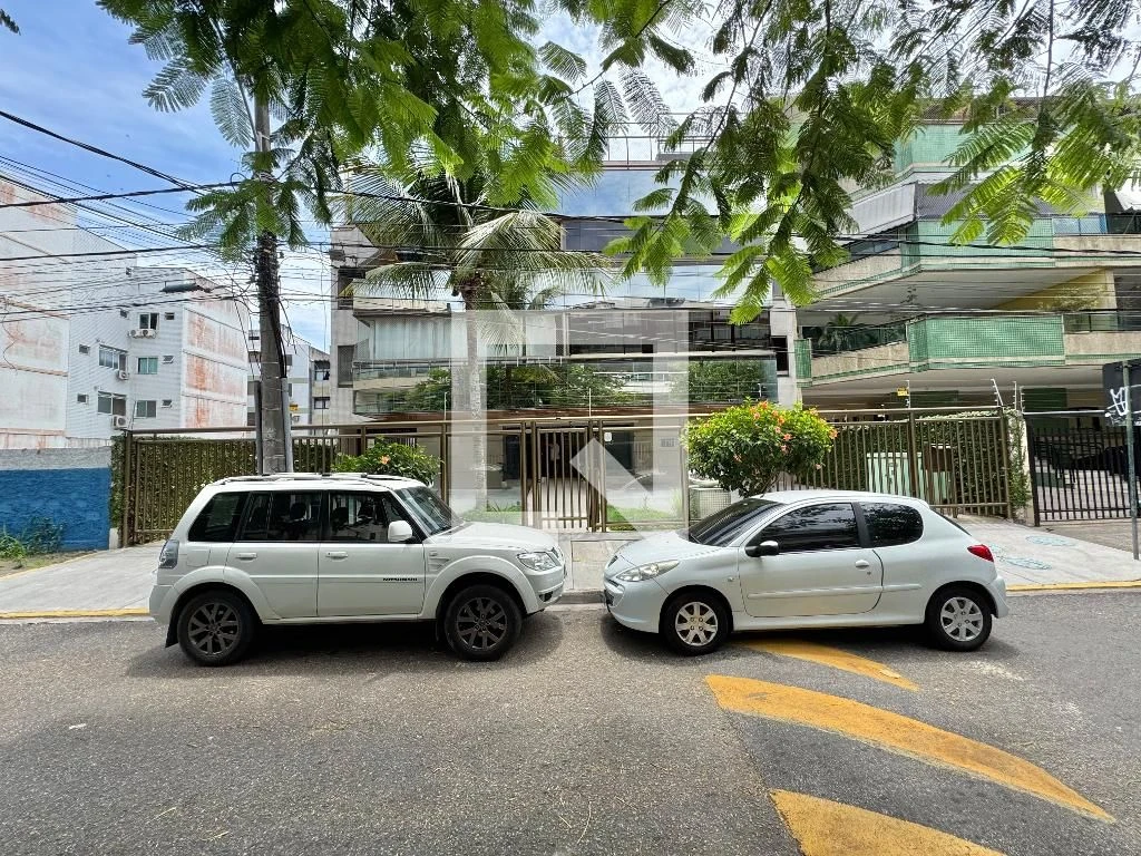 Apartment, 92 m², with a glass-enclosed balcony — photo 41