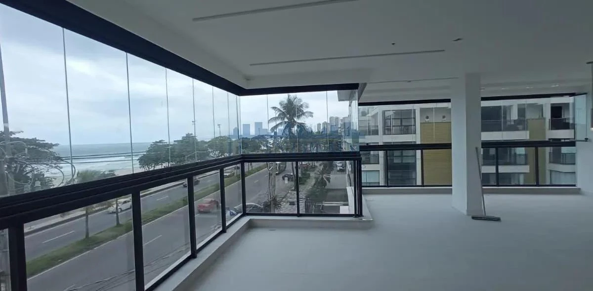 2-bedroom apartment with a water view in Rio de Janeiro — photo 3