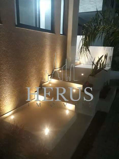House with 5 bedrooms and 4 en-suites, 314 m² — photo 5