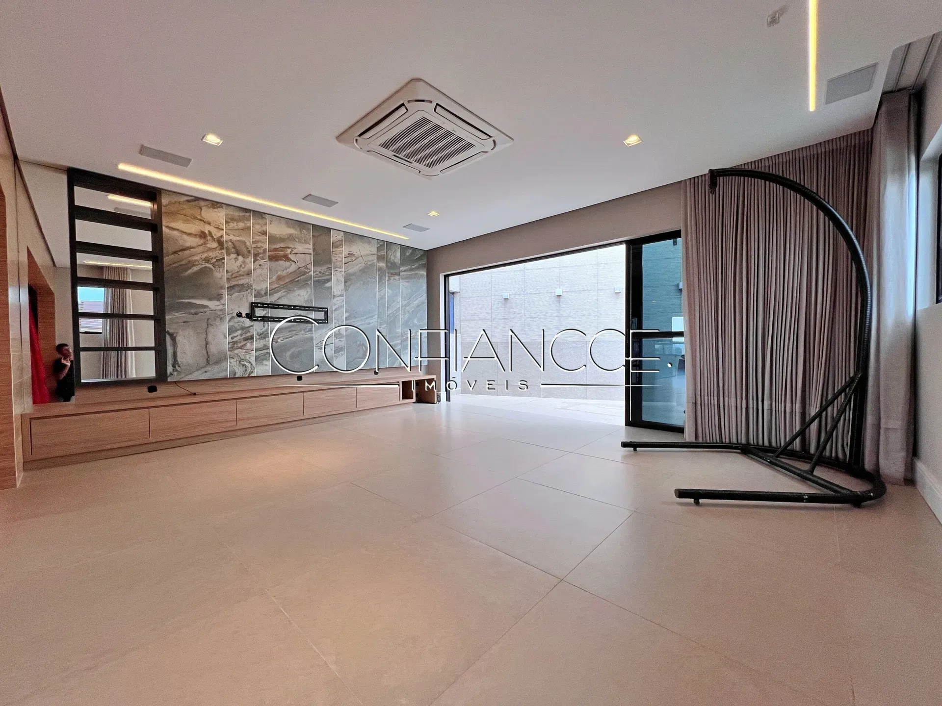 Apartamento de 463 m² con 3 suites y 4 plazas — photo 41