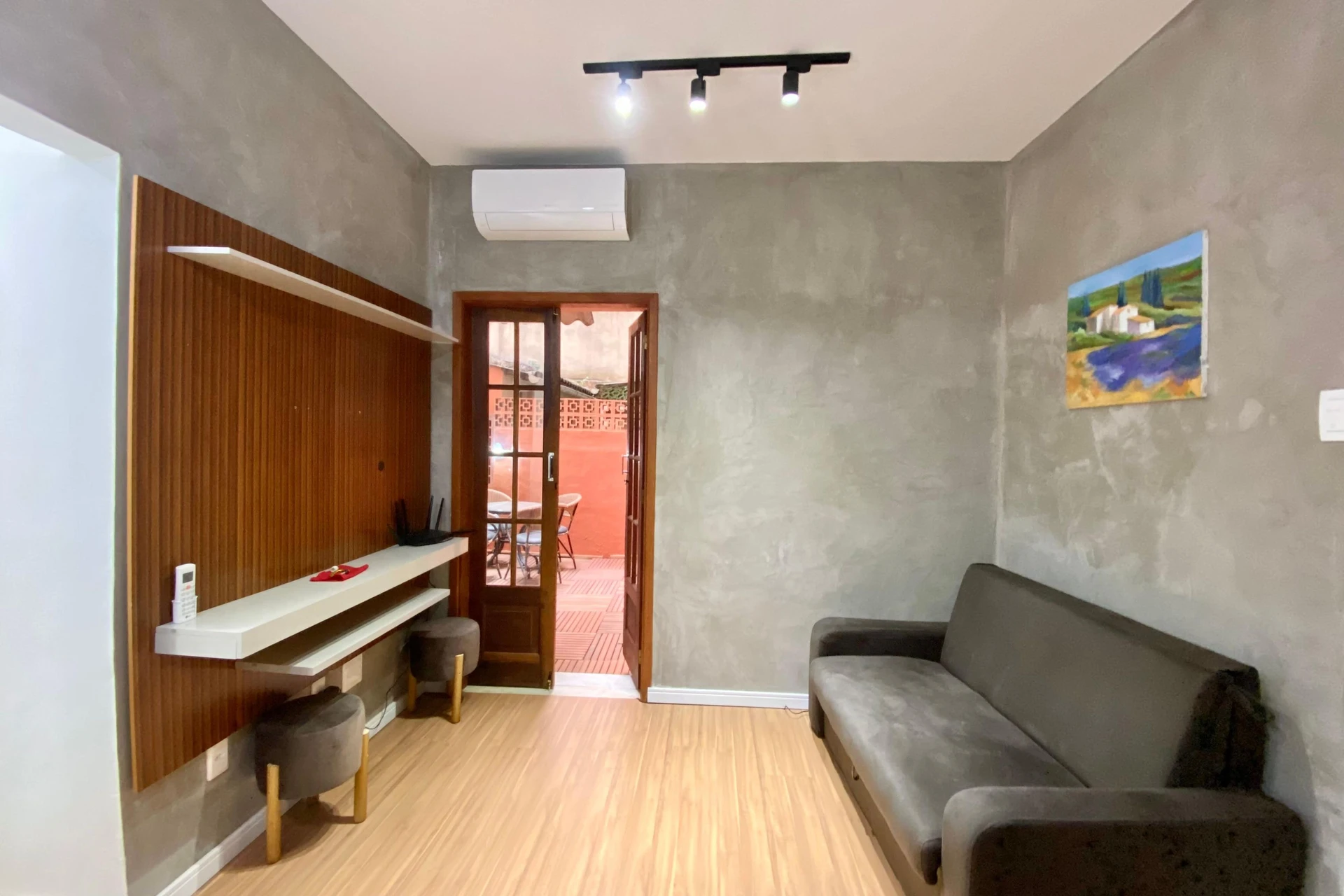 2-bedroom apartment with a private BBQ — photo 10