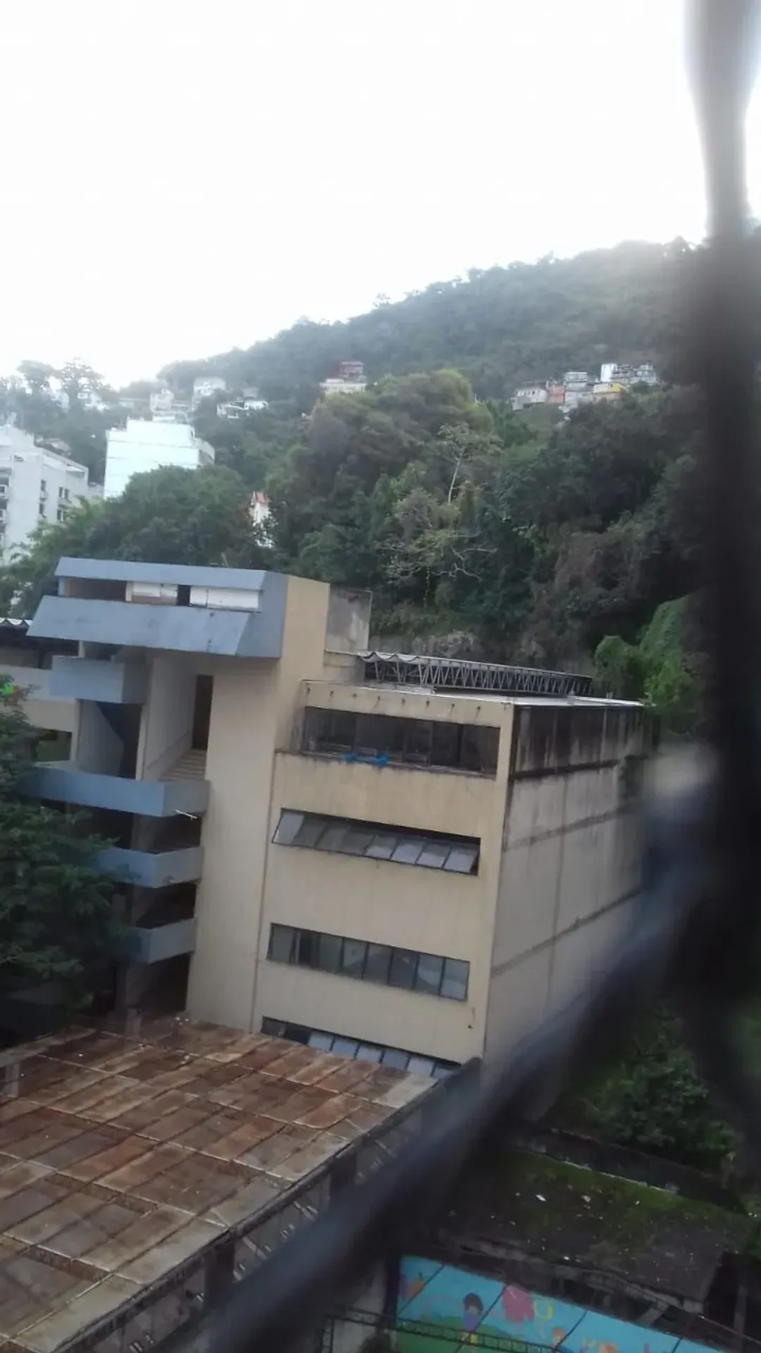 Mountain view in a one-bedroom apartment, 24 m² — photo 17
