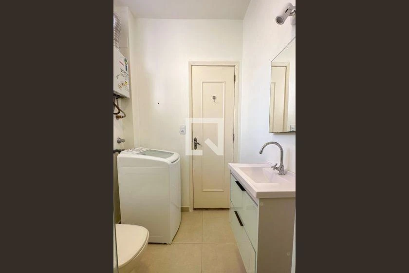 Furnished 1-bedroom apartment with 70 m² — photo 5
