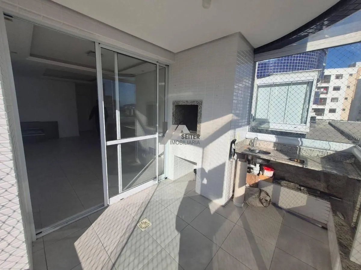 Apartamento de 3 dormitorios con 88 m² y 1 plaza — photo 55