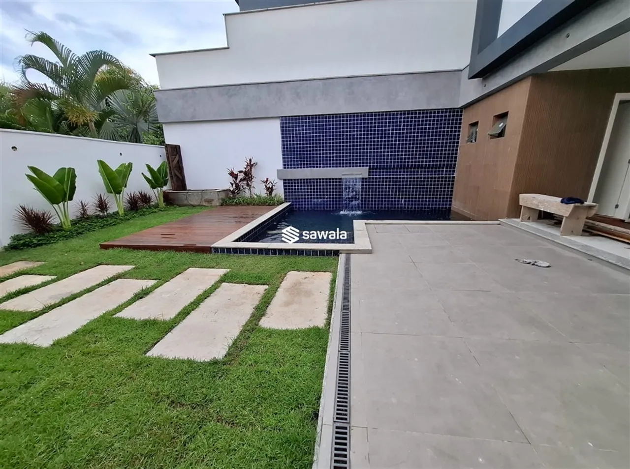 Triplex house 450 m² with 5 bedrooms and 5 bathrooms — photo 8