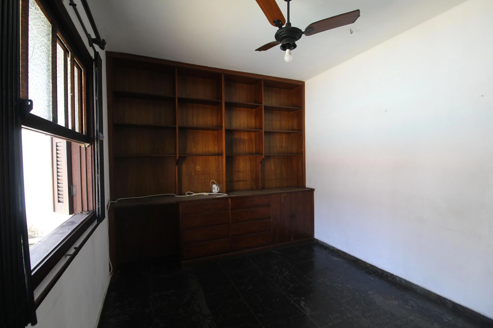 4-bedroom house with a bathtub in Rio de Janeiro — photo 20