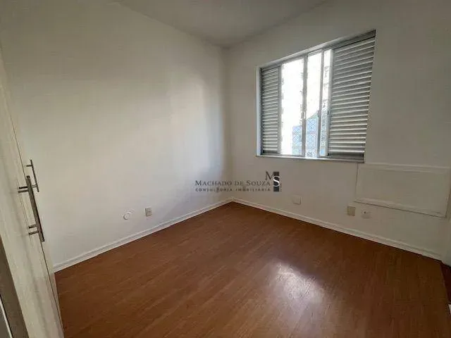 Робоче місце та 1 спальня: квартира 60 м² — photo 4
