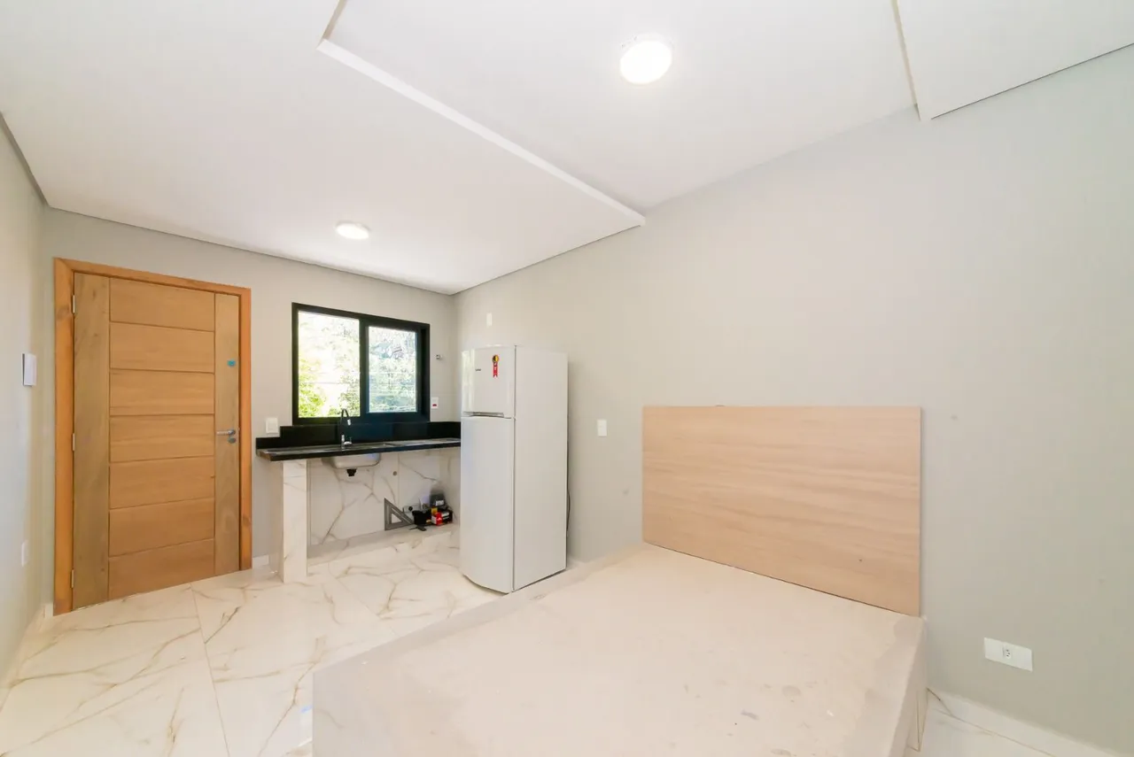 25 m² studio with 1 parking space and 1 bathroom — photo 3