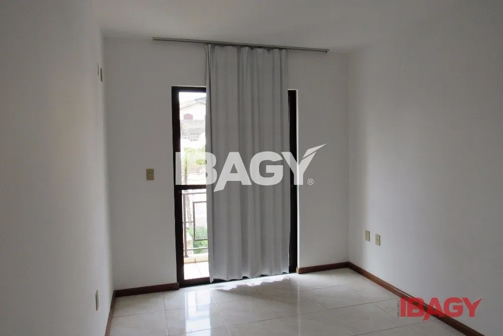 3-bedroom apartment, 1 with its own bathroom, 80 m² — photo 18