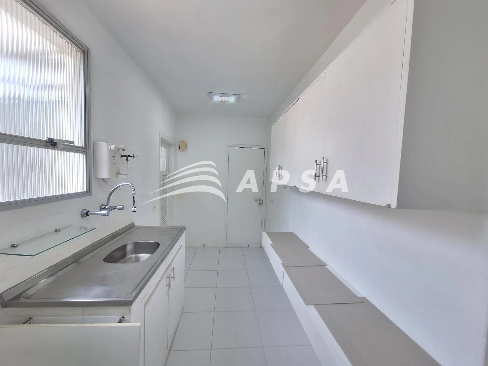 Квартира: 2 спальні, 1 з власною ванною кімнатою, 93 м² — photo 15