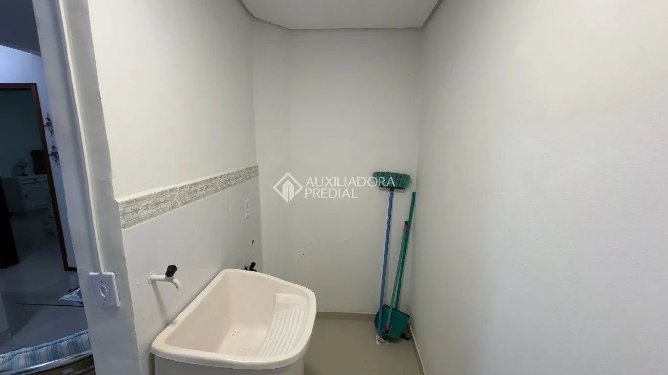 Apartamento de 2 dormitorios con cocina abierta y 82 m² en el 1er piso — photo 9