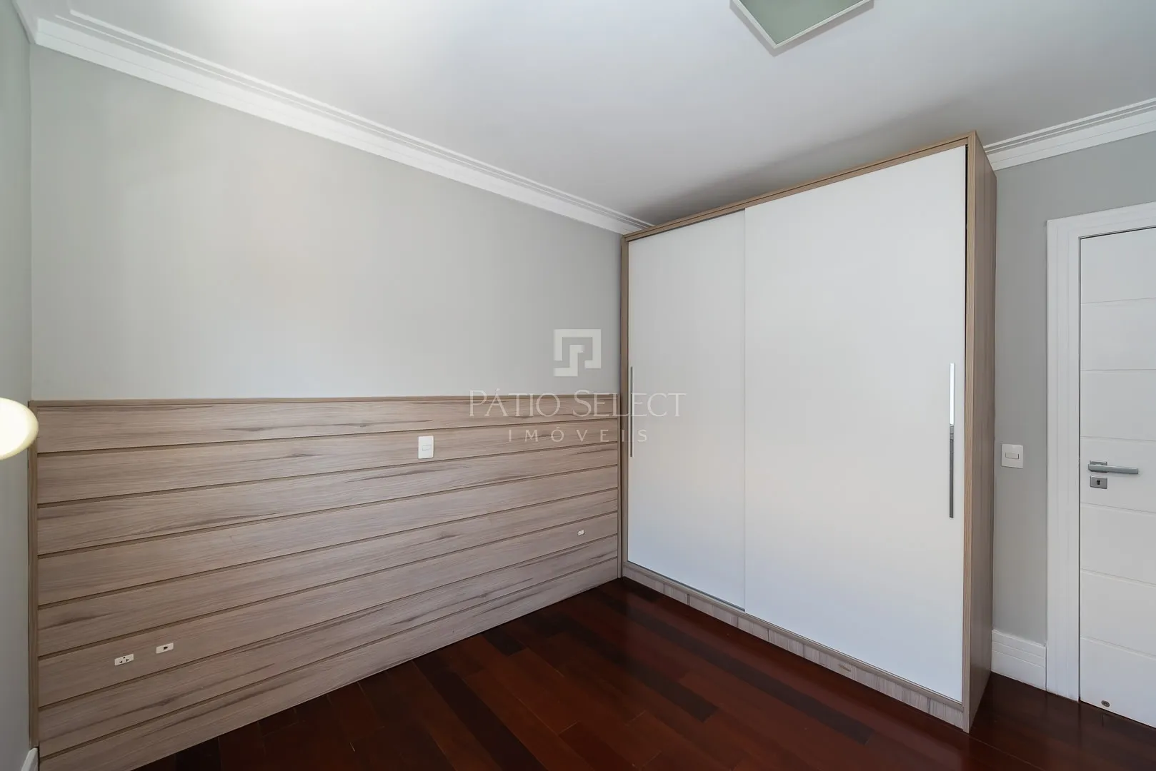 Furnished house, 305 m², with a bathtub — photo 68