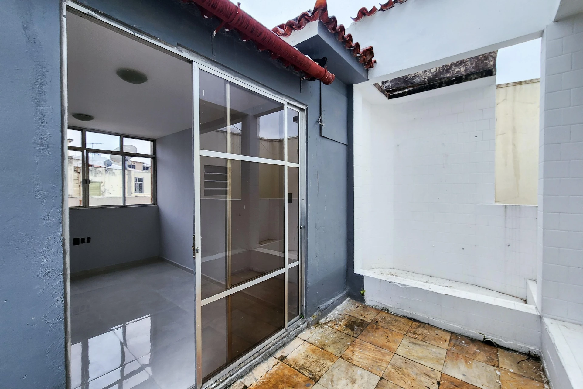 5-bedroom apartment with a mountain view in Rio de Janeiro — photo 51