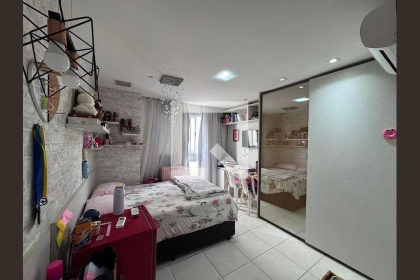 Furnished 360 m² apartment with 3 en-suite bedrooms — photo 18