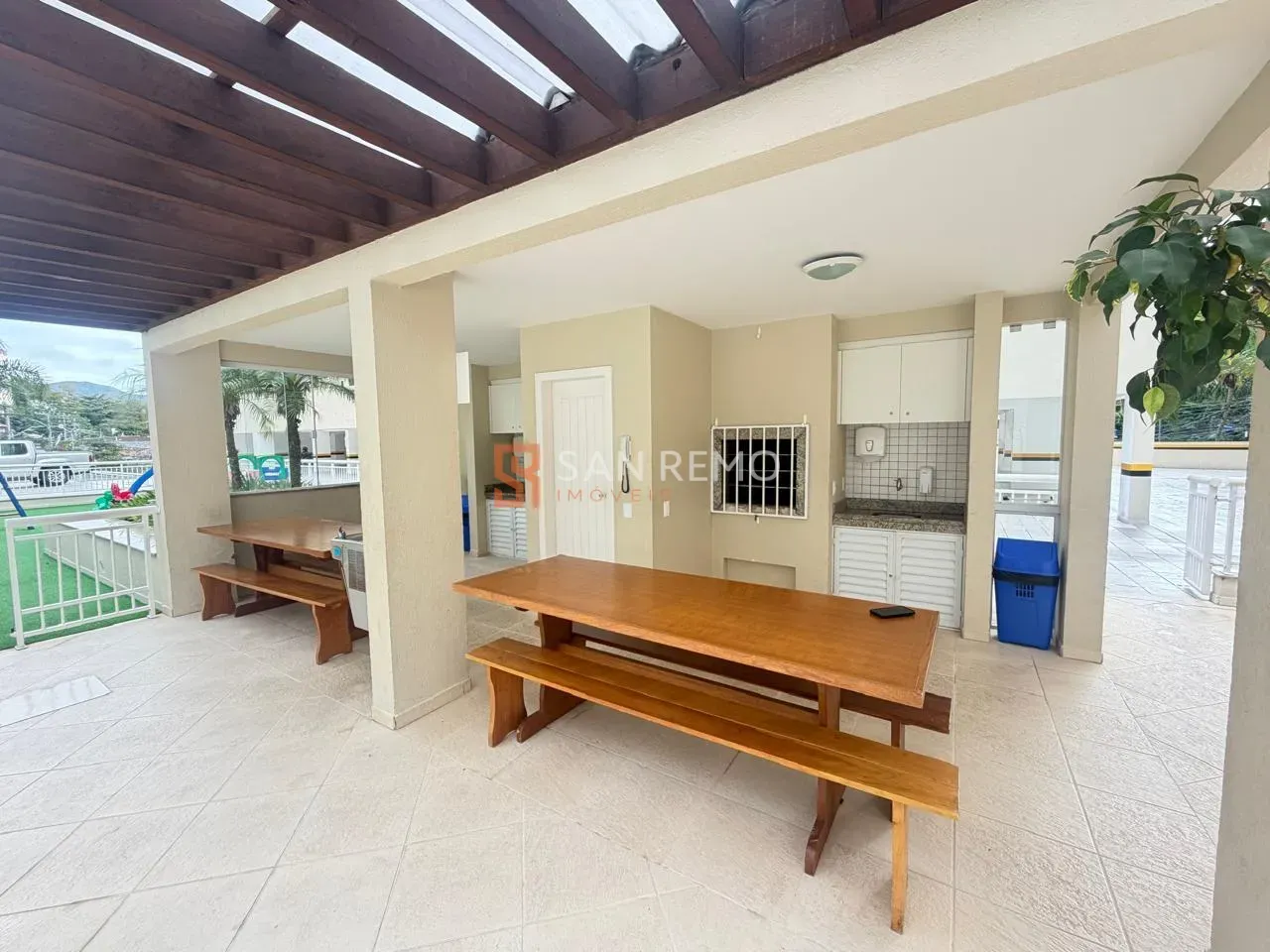 Furnished 98 m² apartment with 3 bedrooms and 1 parking — photo 17