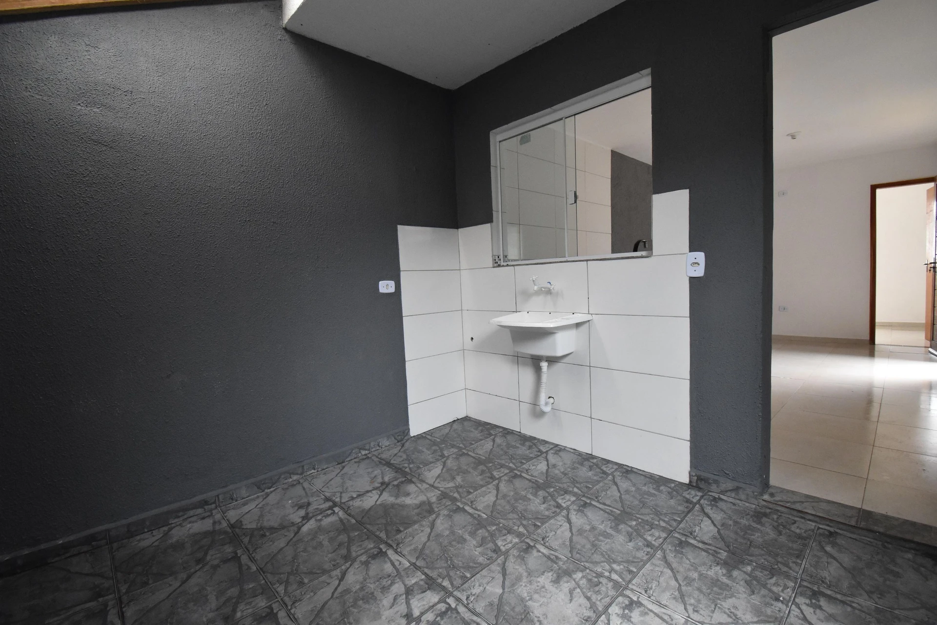 Garden in a 2-bedroom house, 41 m² — photo 7
