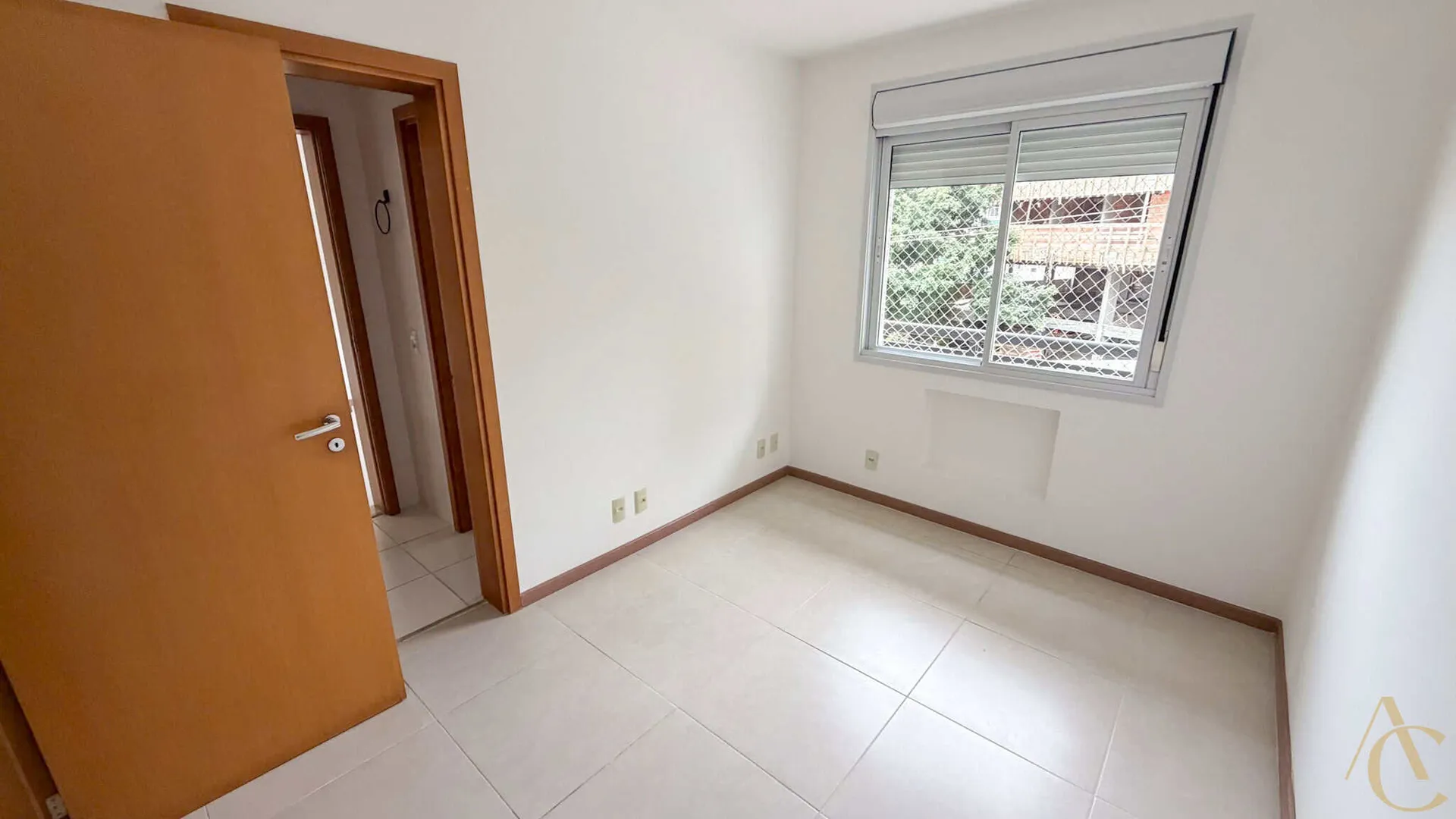 Apartamento de 130 m² com 3 quartos e piscina no condomínio — photo 38