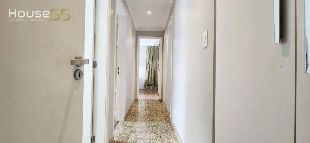 Furnished 4-bedroom apartment with a gas kitchen — photo 19
