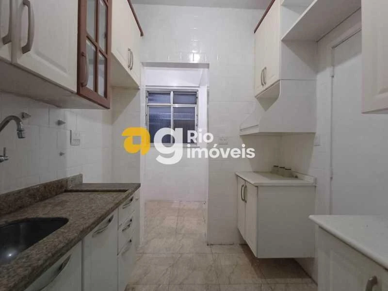 2-bedroom apartment, 82 m² — photo 2