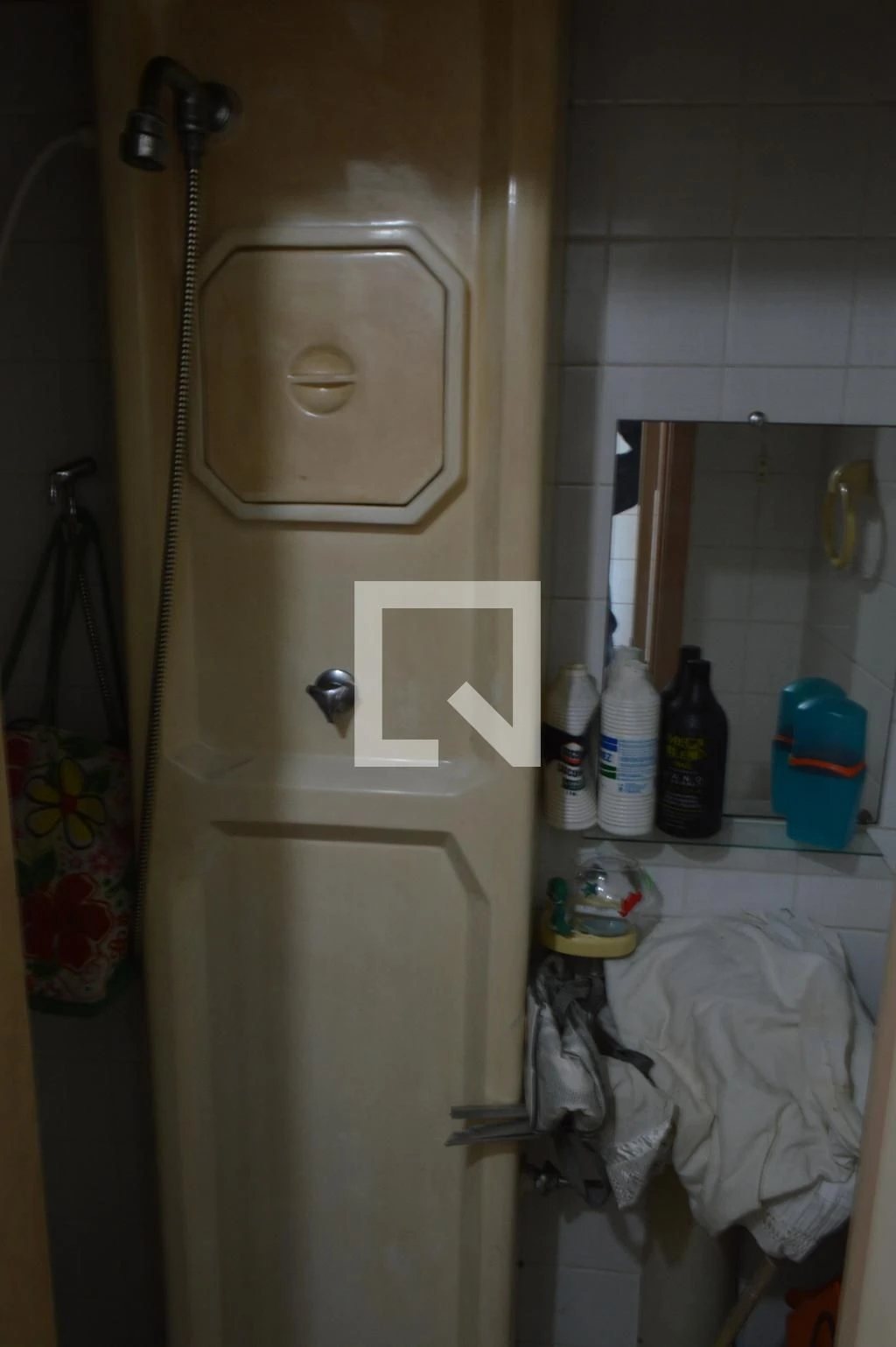 Furnished apartment with 3 bedrooms and a balcony — photo 40