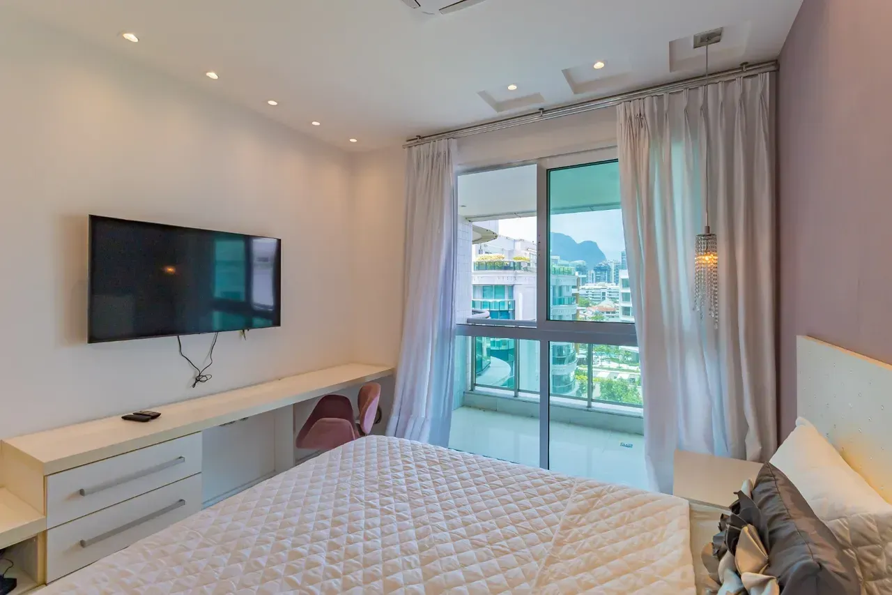 575 m² apartment with 4 en-suite bedrooms and 4 parking — photo 53