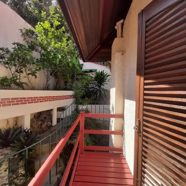 House with 4 bedrooms and 5 bathrooms, 5 parking spots — photo 19