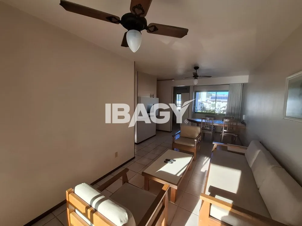 Apartamento amueblado de 1 dormitorio con balcón y 42 m² — photo 7
