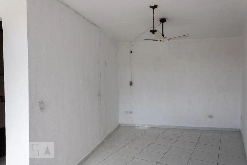 Rental house with 4 bedrooms and 200 m² — photo 17