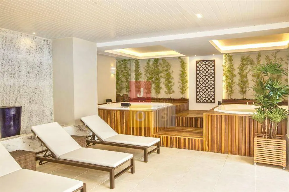 2-bedroom apartment with 2 bathrooms, 72 m² — photo 37