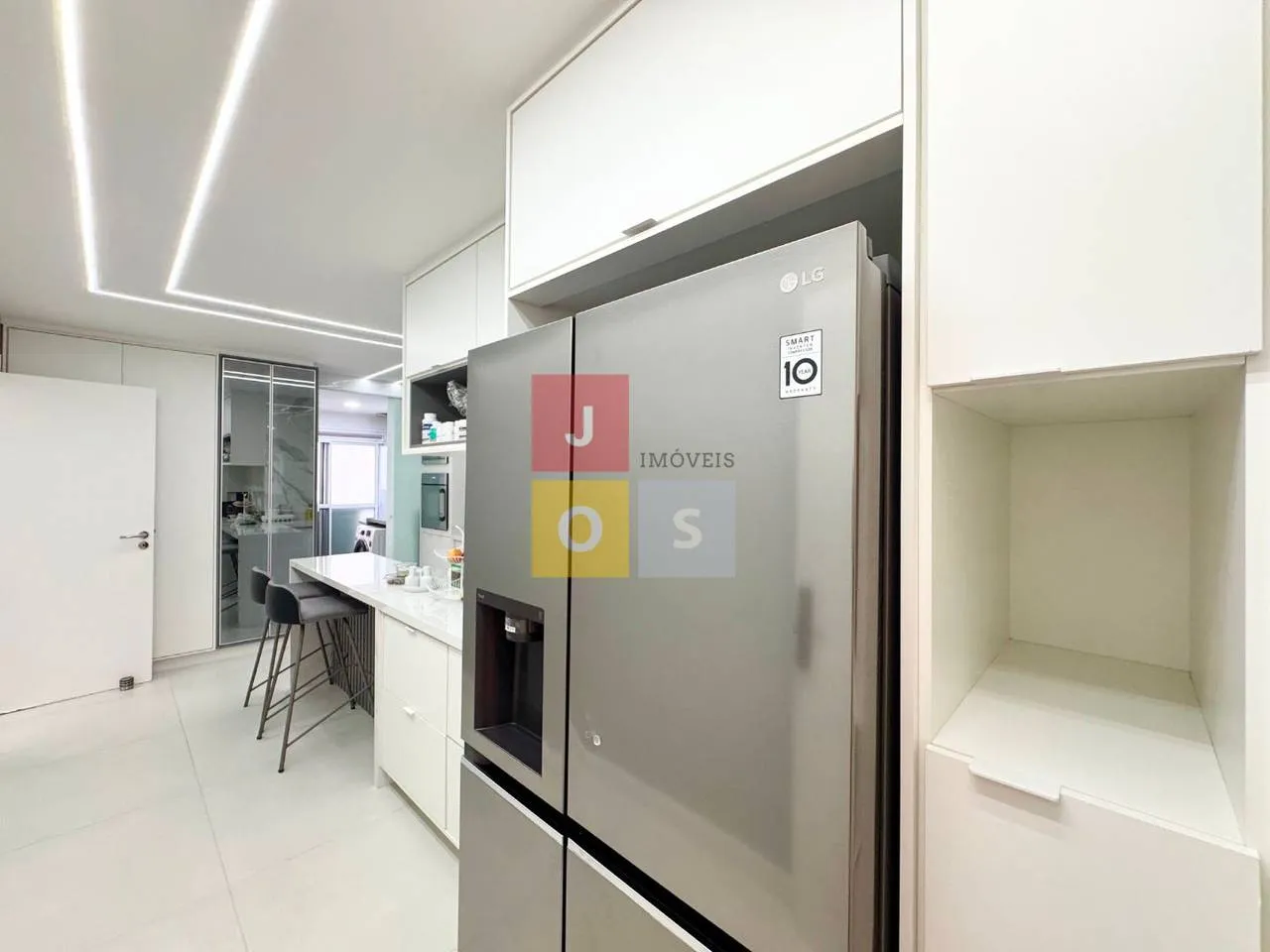 Apartamento mobiliado, 193 m², com janelas do piso ao teto — photo 10