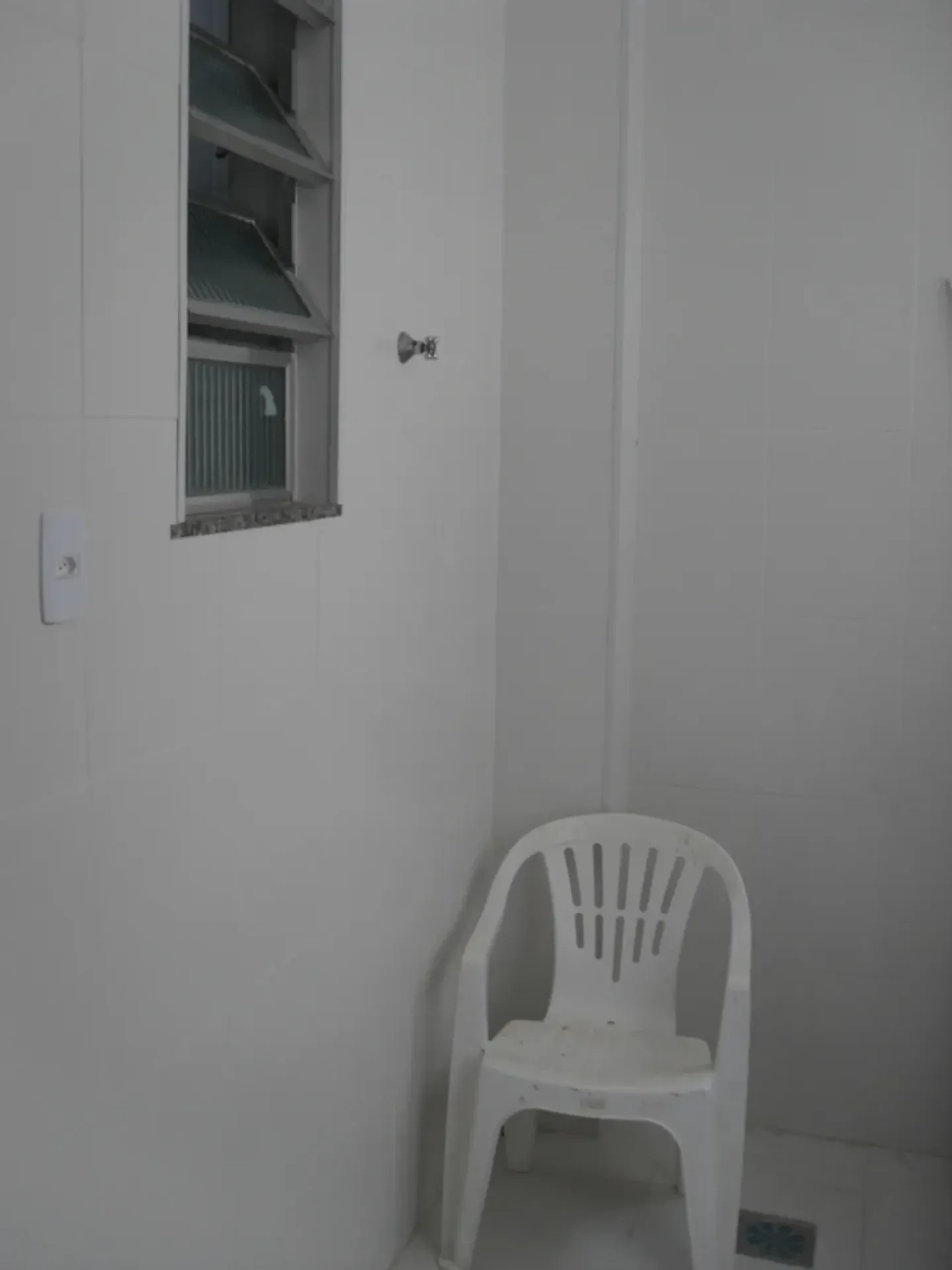 Apartment, 81 m², with wood or laminate floors — photo 6