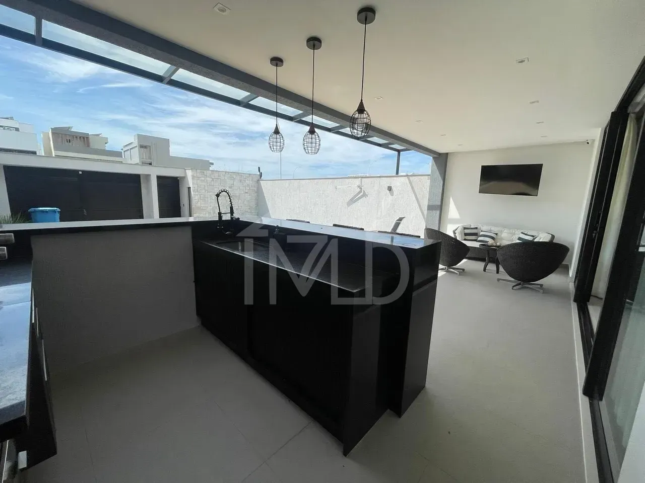 Casa com 5 suítes e cozinha integrada, com 330 m² — photo 9