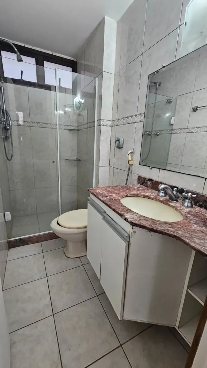 Apartment with home office and 3 bedrooms — photo 15