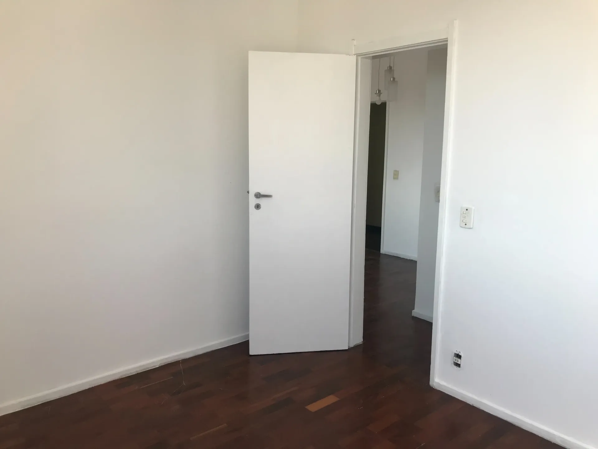 2-bedroom apartment with 65 m² and a garage parking spot — photo 17