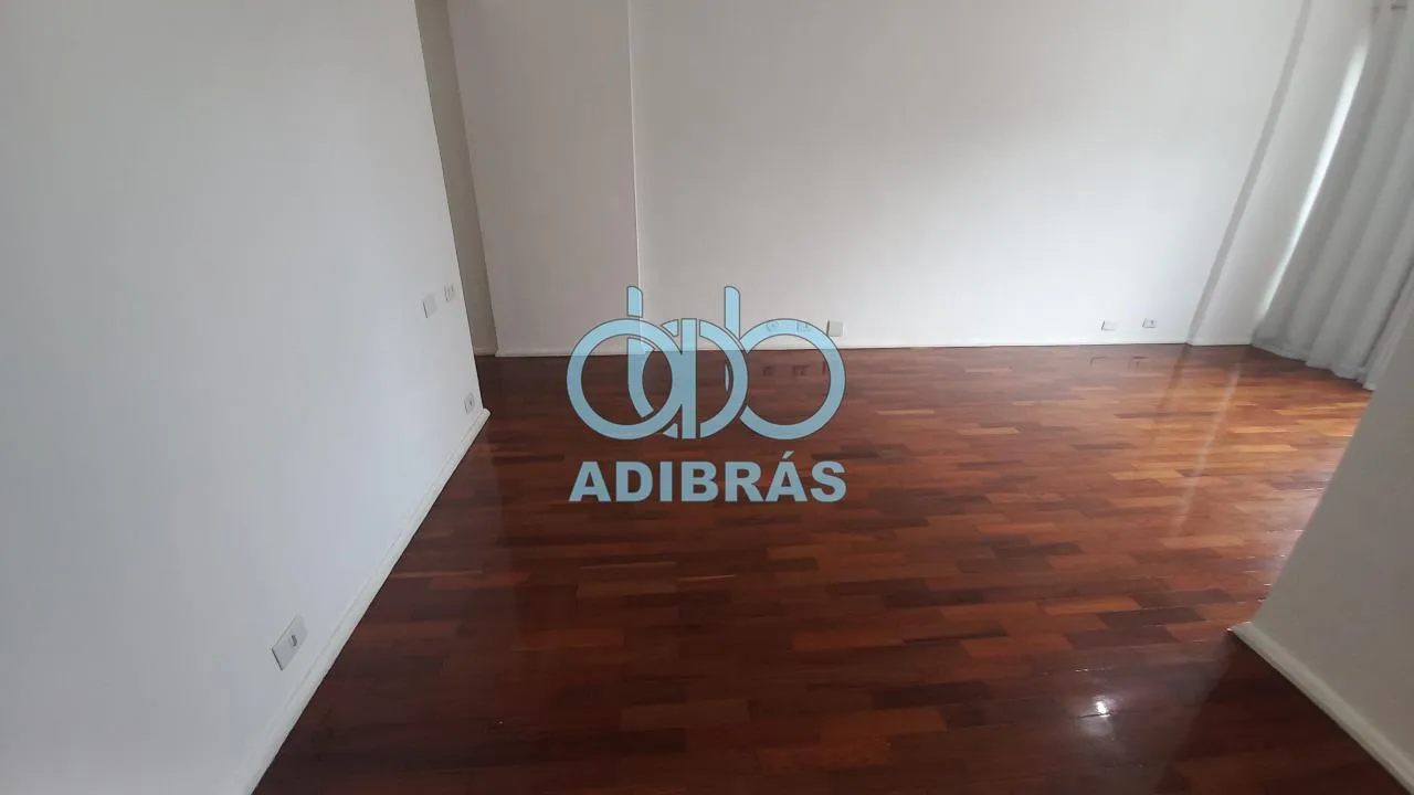 Apartamento com piso de madeira ou laminado, Tijuca — photo 17