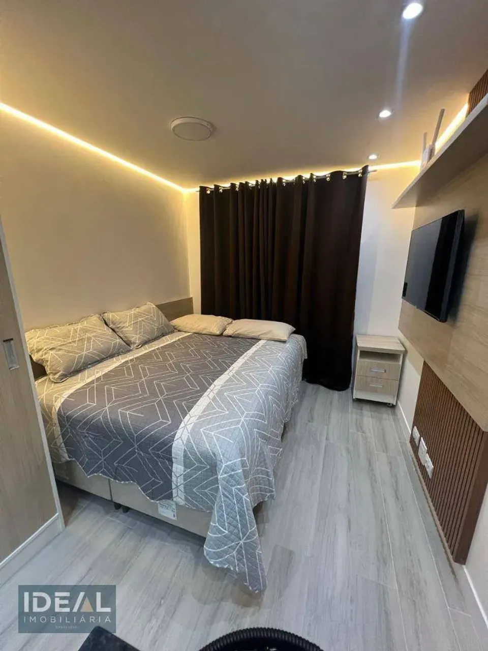 Furnished 1-bedroom apartment with a balcony — photo 3